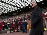 Về Man United, David Moyes nhận lương ngang Sir Alex