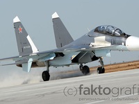 Su-25 mọc thêm "tai mắt"