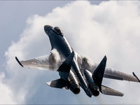 ‘Kỳ phùng địch thủ’ của Tia chớp F-35