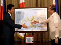 “Ăn miếng trả miếng” Philippines, Trung Quốc tập bắn đạn thật trên Biển Đông