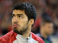 Quyết bỏ Liverpool, Suarez muốn tới Emirates