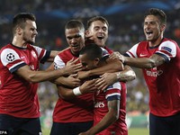 BẢN TIN SÁNG 22/8: Quá đuối sức, Arsenal chính thức buông tay khỏi vụ Suarez