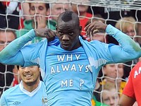 Lấy lòng người đẹp, Balotelli tậu biệt thự khủng