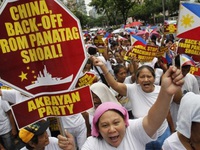 Người Philippines rầm rộ biểu tình toàn cầu chống Trung Quốc