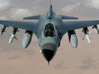 Mỹ chi 'khủng' nâng cấp toàn bộ 'chim ưng' F-16