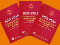 Góp ý dự thảo sửa đổi Hiến pháp năm 1992: Sinh viên phải làm gì?