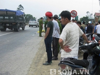 Hoang mang vì... những bóng đen trên mái nhà