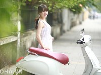 Người đẹp Việt nhẹ nhàng cùng Vespa Primavera