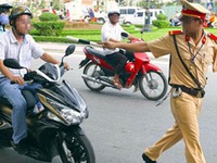 Chủ tịch UBND Hà Nội bất ngờ 'vi hành' các bến xe