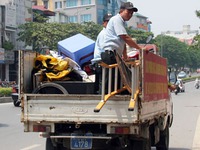 Cảnh sát giao thông kiểm soát tại một điểm phải cách dốc tối thiểu 1km