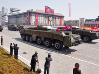 Triều Tiên có khả năng bắn đồng loạt nhiều tên lửa