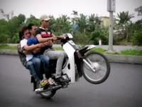 Bất bình với clip” làm nhục nữ sinh ở Phú Thọ”