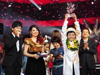 Nữ sinh 10X của The Voice Kids Thái Lan khiến dân mạng mê mẩn