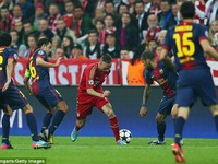 Tìm nguyên nhân khiến Barca thua thảm trước Bayern
