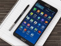 Galaxy Note 3 giá rẻ không sở hữu màn hình đẹp
