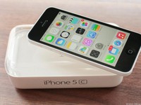 Bất ngờ iPhone 5C &apos;ăn đứt cả Galaxy S4 và Note 3