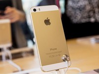 iPhone 5S khóa mạng tiếp tục gây sốt với giá từ 5 triệu đồng