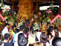 Chính thức khai mạc Lễ hội Đền Hùng