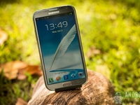 Tại sao sạc pin Galaxy S III lâu vậy?