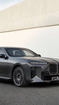 BMW giới thiệu xe chống đạn mới: Tiện nghi tối đa, bảo vệ an toàn trước súng ngắn
