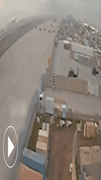 Dân quân thân Iran phóng UAV vào Black Hawl - Vũ khí vài nghìn đô hạ gục trực thăng hơn 20 triệu đô