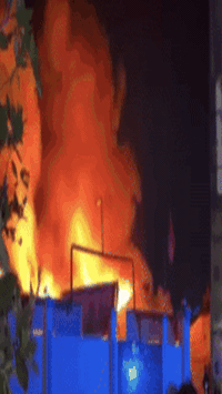 Hiện trường vụ cháy xưởng sơn rộng hơn 1.000m², cột lửa bốc cao hàng chục mét