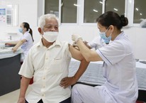 Người trẻ khỏe mạnh tiêm bao nhiêu mũi vaccine Covid-19 là đủ? Giải đáp từ chuyên gia