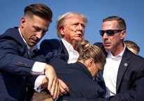 Ông Biden vội vã về Nhà Trắng họp khẩn, Nga tuyên bố đã cảnh báo 2 tháng trước khi ông Trump bị bắn