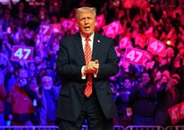 Tổng thống đắc cử Trump hé lộ chính sách đầu tiên trong ngày nhậm chức