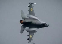 Rộ tin Ukraine bắn rơi chiến đấu cơ Su-35 của Nga bằng tiêm kích F-16