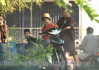 Hoàng Bách, Phan Anh rửa xe, bán bánh xèo kiếm tiền