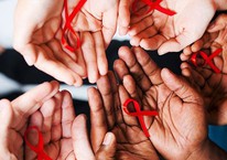 Người nhiễm HIV có BHYT sẽ được thanh toán chi phí khám bệnh