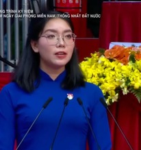 Danh tính nữ uỷ viên sinh năm 1998 phát biểu trên sóng trực tiếp tại lễ diễu binh, diễu hành 30/4