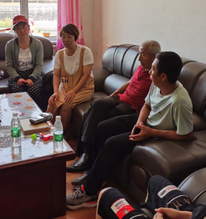 Nhà có 3 anh em trai, con trưởng bỗng dưng bị bố mẹ gạch tên khỏi di chúc, tước quyền thừa kế: Lý do bé nhỏ nhưng đau điếng