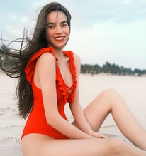 Ca sĩ nổi tiếng cả nước, quê Quảng Bình: "Nữ hoàng giải trí" không phải là danh hiệu tôi chọn