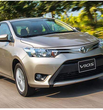 Toyota giảm giá mạnh: Xe "ăn" xăng chưa đến 4L/100km cũng có mặt, "huyền thoại" Vios còn có thêm quà