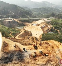 "Đại công trường" dự án gần 2.000 tỷ nối liền hai thành phố: Hạ dốc, cắt cua, hạ nền 30 mét