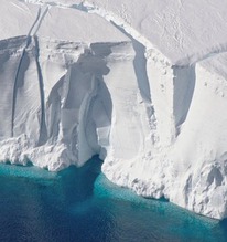 NASA phát hiện băng Nam Cực tăng mạnh trở lại dù nhiệt độ toàn cầu liên tục lập kỷ lục: Chuyện gì đang xảy ra?