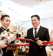 Mẹ Phan Hiển là ai? Giàu có và quyền lực cỡ nào?