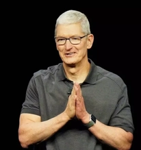 Tim Cook: "Gần như mọi sản phẩm Apple đều đến từ Việt Nam" - Giữa nguy khốn, công ty lại tìm được chân ái?