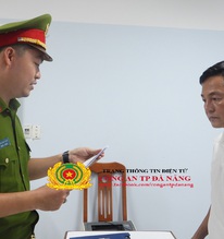 Bắt Chủ tịch Công ty Thương mại Pha Lê