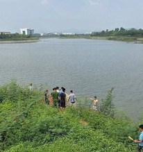 Hà Nội: Nhóm sinh viên tử vong khi quay clip diễn tả tình huống đuối nước