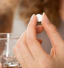 Cô gái trẻ suýt mất mạng vì vỡ ruột thừa do thói quen cực nhiều người Việt thường xuyên làm