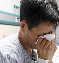 Người phụ nữ mắc ung thư dạ dày vì ngày nào cũng ăn đồ ăn tự nấu, chồng khóc hối hận: Lẽ ra tôi phải khuyên cô ấy sớm hơn
