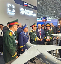 Sputnik: Đoàn đại biểu Bộ Quốc Phòng Việt Nam xuất hiện ở Langkawi - Sự kiện quy tụ 40 nước có gì đặc biệt?