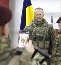 Lãnh đạo nói không, Quân đội Ukraine dứt khoát đòi ngừng bắn