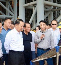 Lãnh đạo Lào tới thăm khu kinh tế thu hút tổng vốn đầu tư 16 tỷ USD của Việt Nam, ấn tượng vì điều gì?