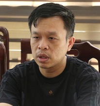 Bắt Phó Trưởng phòng Hoàng Tứ Trạch