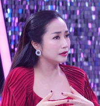 Nữ NSƯT từng sang Úc sống: "Tôi tức điên"