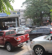 Vì sao nhiều ô tô bị từ chối đăng kiểm?